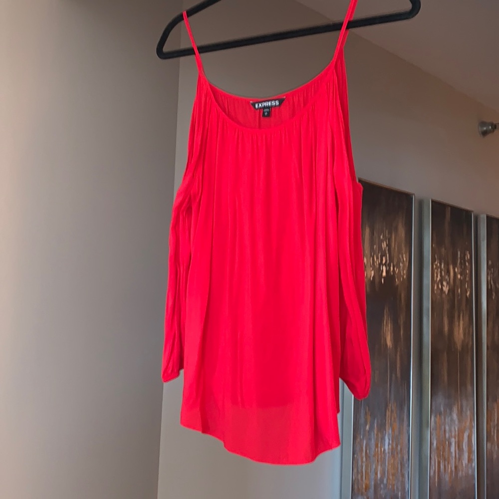 Express top Cherry Red